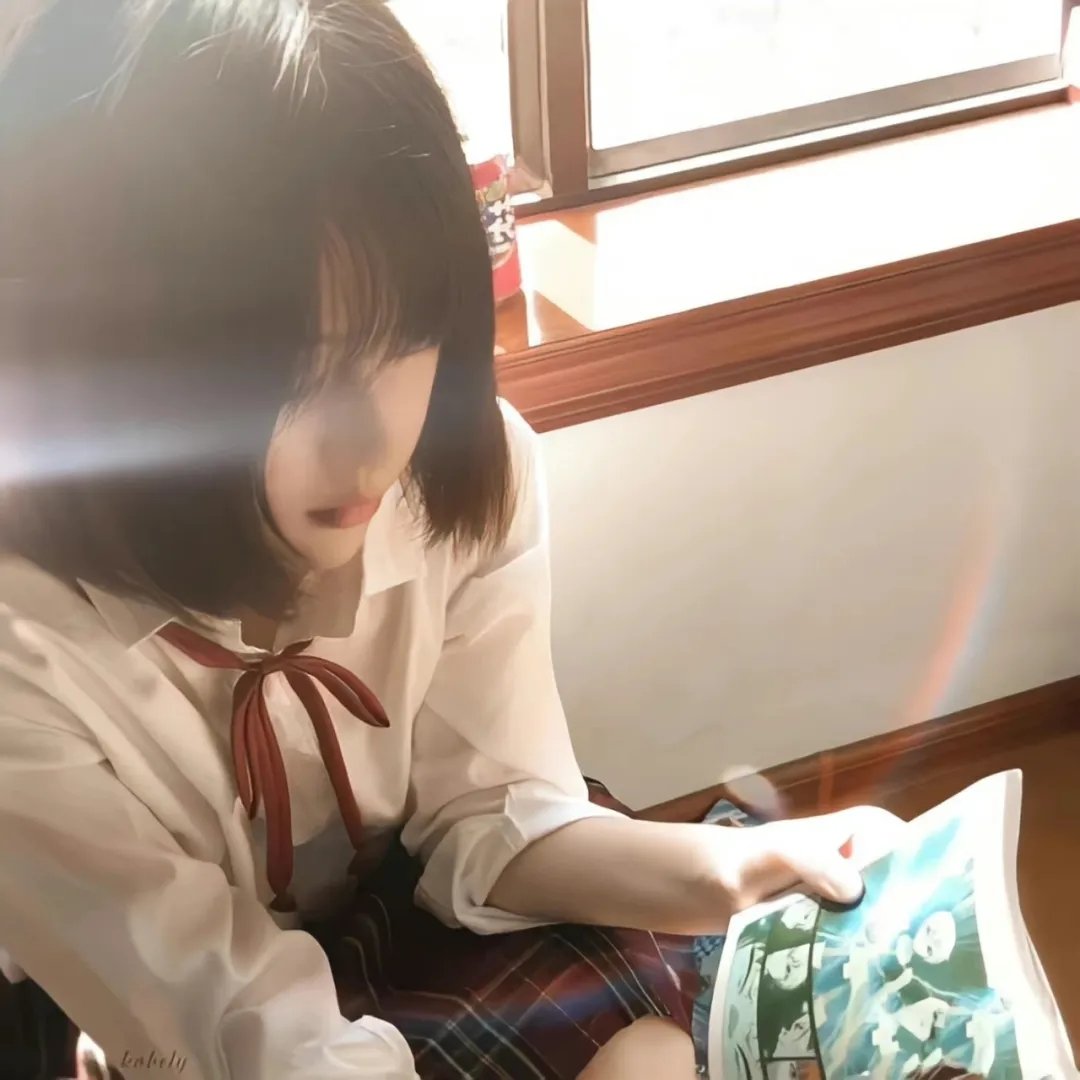 开局华流巅峰，转身养成高冷校花